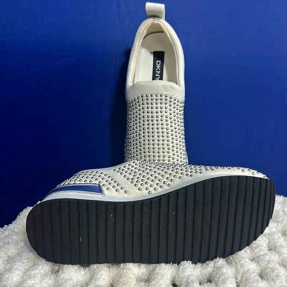 DKNY Women’s Size 5.5 Marel All Over Studded Slip-On Sneakers